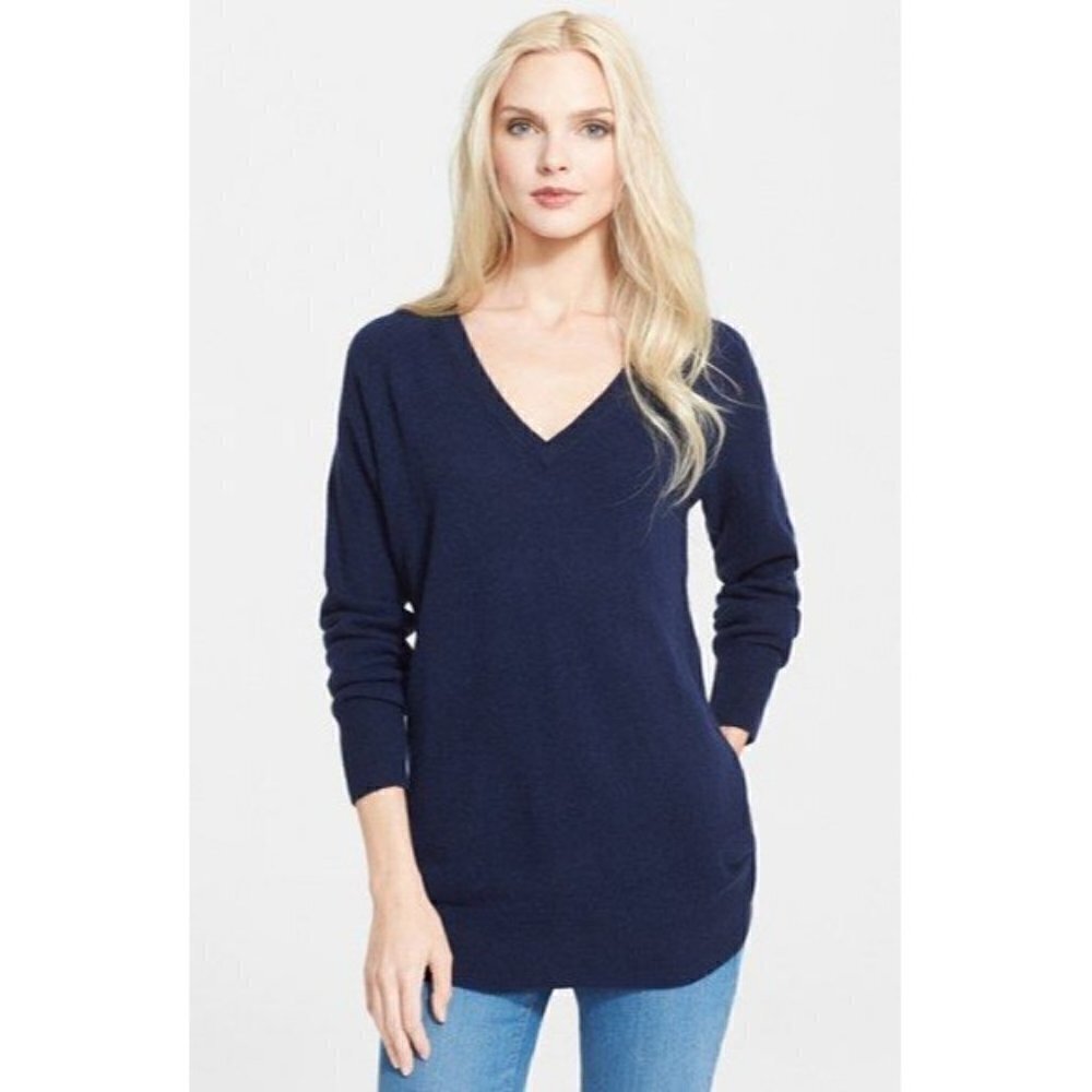 Equipment Femme navy wool cashmere blend v neck sweater size XS